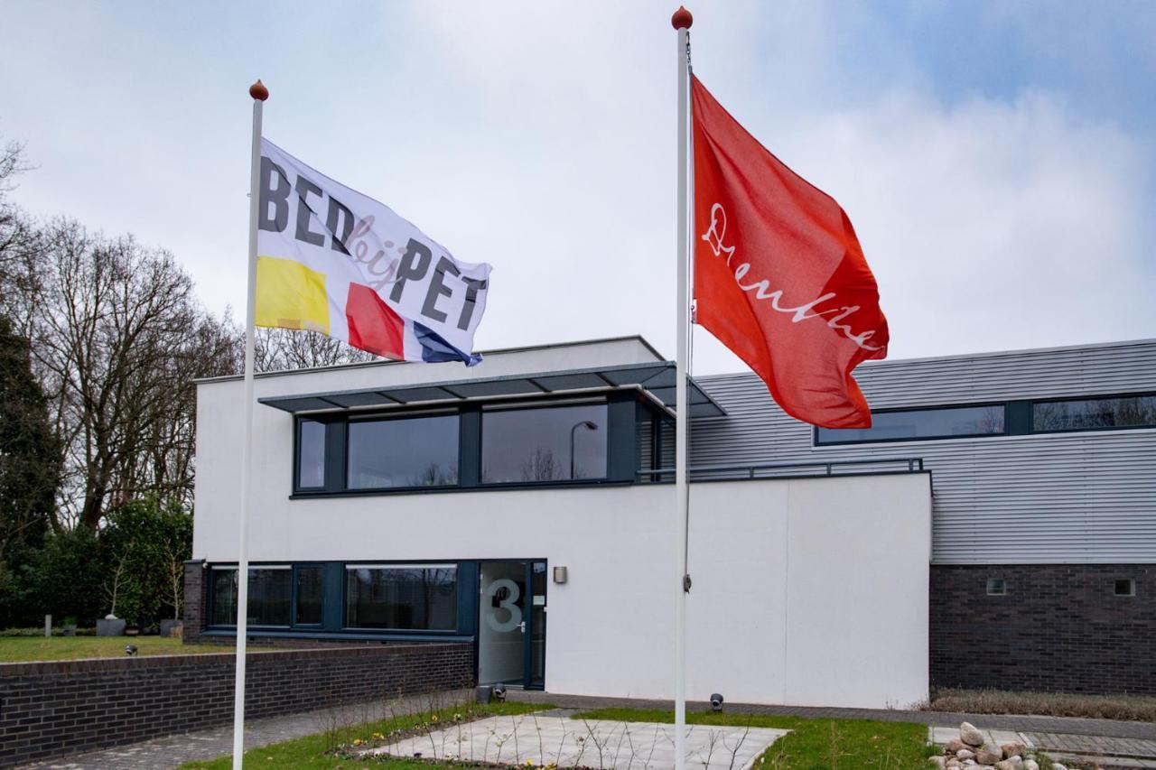 Bedbijpet Bed & Breakfast Emmen Exterior photo